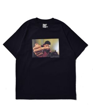 Stie-lo × Davide Da Fingar T-SH