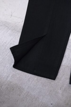 SLIT JEANS