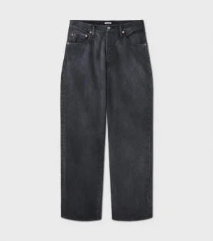 CLASSIC FADED JEANS