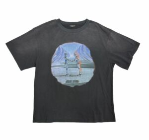 “HAND SHAKE” TEE