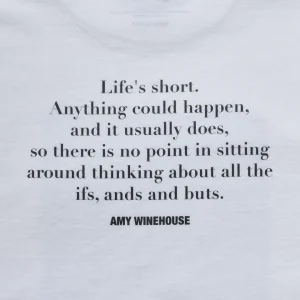 Amy Winehouse “Profi le” Photo S/S Tee