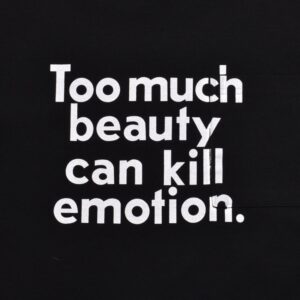 Too much beauty Crewneck Pocket Tee