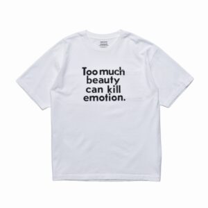 Too much beauty Crewneck Pocket Tee